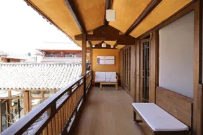 Dali Square Inn - Image 4