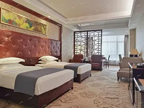 Huachen Hotel - Image 2