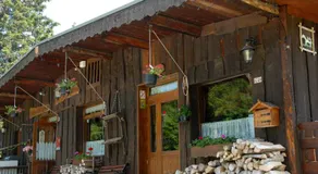Hôtel Chalet Le Caribou - Image 4