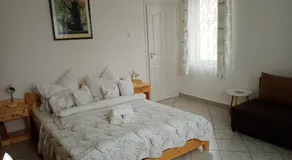 Eötvös nyaraló - Image 2