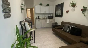 Jardines Home - Image 2