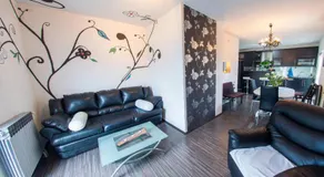 Apartments Discovery 2 - Image 2