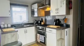 Calypso Hot Tub Breaks Tattershall Lakes Pet Friendly - Image 4