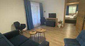 SL Hotel - Image 5