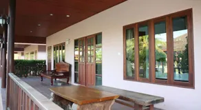 Waterside Resort - Image 5