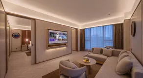 Orange Crystal Beijing Capital Airport New International Exhibition Hotel - Image 2