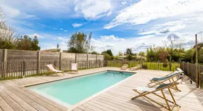 2 hébergements un studio avec jacuzzi privatif et une chambre avec entrée indépendante - Image 4