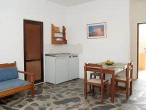 Ekavi Apartments - Image 3