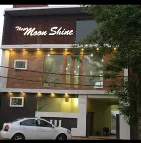Hotel O The Moonshine Hotel - Image 3