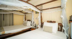 The Waves Beach Chalets - Image 2