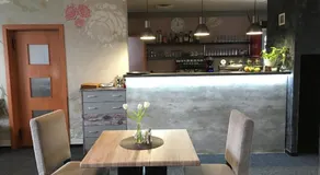 Restaurace A Penzion U Lesa - Image 3