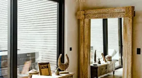 La suite 77 & Hindi - Image 2