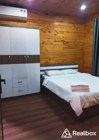 The Pine Retreat - Image 2