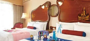 Disneyland Hotel - Image 4