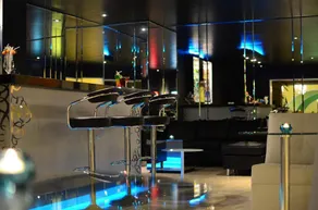 HOTEL LOS CONQUISTADORES - Image 3