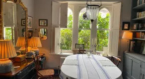 B & B Ryde - Image 3