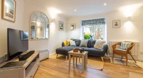 Cherry Tree Cottage GB - Image 3