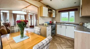 Hare Lodge - Image 4