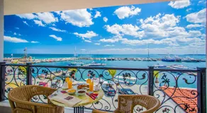 Apartment Marina Dinevi View - Image 4