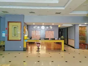 Yingcheng's First Business Hotel (Huayingshan Square Branch) - Image 3