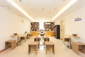 Elan Inn Jingpin Wuhu Economic Development Zone Baixian Plaza Bo'erka - Image 4