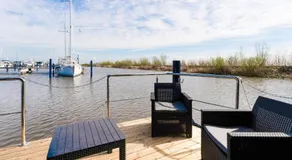 Beautiful houseboat in Marina of Volendam - Image 5