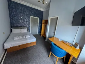 The New England Hotel - Image 5