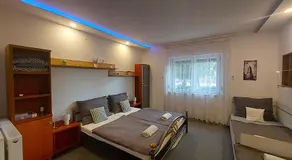 Holiday Apartman - Image 2