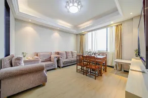 Vienna International Hotel Shanghai Pujiang - Image 2