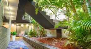 Motel 10 - Image 4