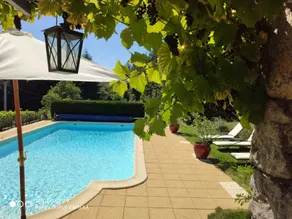 Beautifully restored house on a large property with a private swimming pool - Image 5