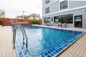Horsehill Hotel Sriracha - Adult Only - Image 5
