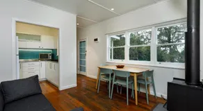 Currawong Beach Cottages - Image 2