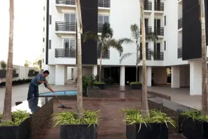 Corporate Penthouse Near Intl Cricket Stadium with Sky Orbit, Pool, AC, Fast WiFi - Image 3