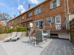 Nice holiday home in Ostend by the sea with a terrace - Image 4