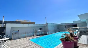 Parking + piscine, tout confort, proche aéroport & mer - Image 4