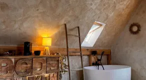 Shard Boutique Hotel-adult only - Image 3