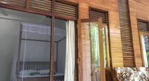 Gold ocean house - Image 5