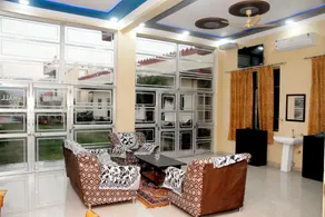 Hotel Yuvraj Nature - Image 2