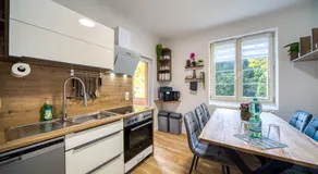 DresdenStay Modern 3 Schlafzimmer Balkon Kamin PS4 - Image 2