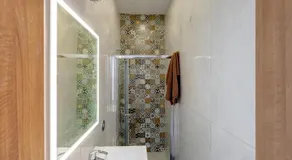 Perfect Location, Cosy 1BR Apartment - Image 2