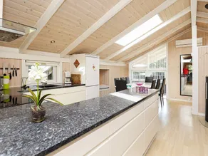 9 Personen Ferienhaus in Jerup - Image 4