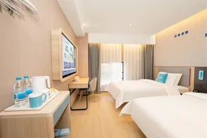 Home Inn Shanghai Pudong International Tourism Resort Xiuyan Road Metro Station - Image 3