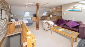 The Ormond Apartments - Image 2