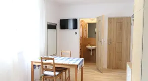City Apartments & Gym - Image 3