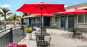 Torch Lite Inn at the Beach Boardwalk - Image 4