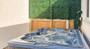 Ivy Lodge - Image 3