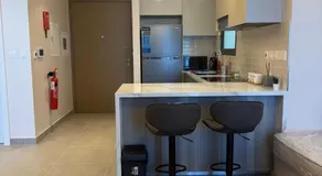 Elegant 1BR Apartment in Al Mouj - Image 3