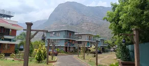 Mountain Meadows Resort - Image 2