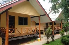 Baan Tai Rom Yen Resort - Image 5